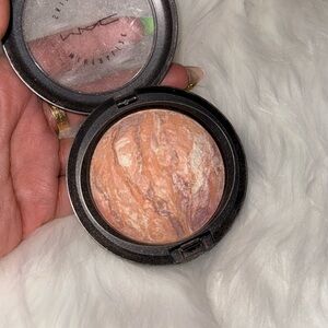 Mac perfect topping mineralize skinfinish